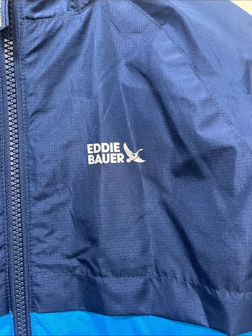 Eddie Bauer Navy and Bright Blue Kids Hooded Windbreaker Size 5/6 Years